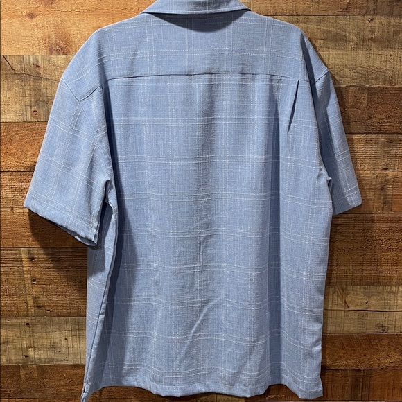 Indygo Smith Men's Light Blue Short Sleeve Button-Up Shirt no tuck size XL NWOT - Picture 4 of 7
